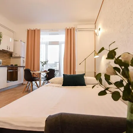 Cozy 1Br Escape - Apartment With Charming Balcony Near Universitate-2